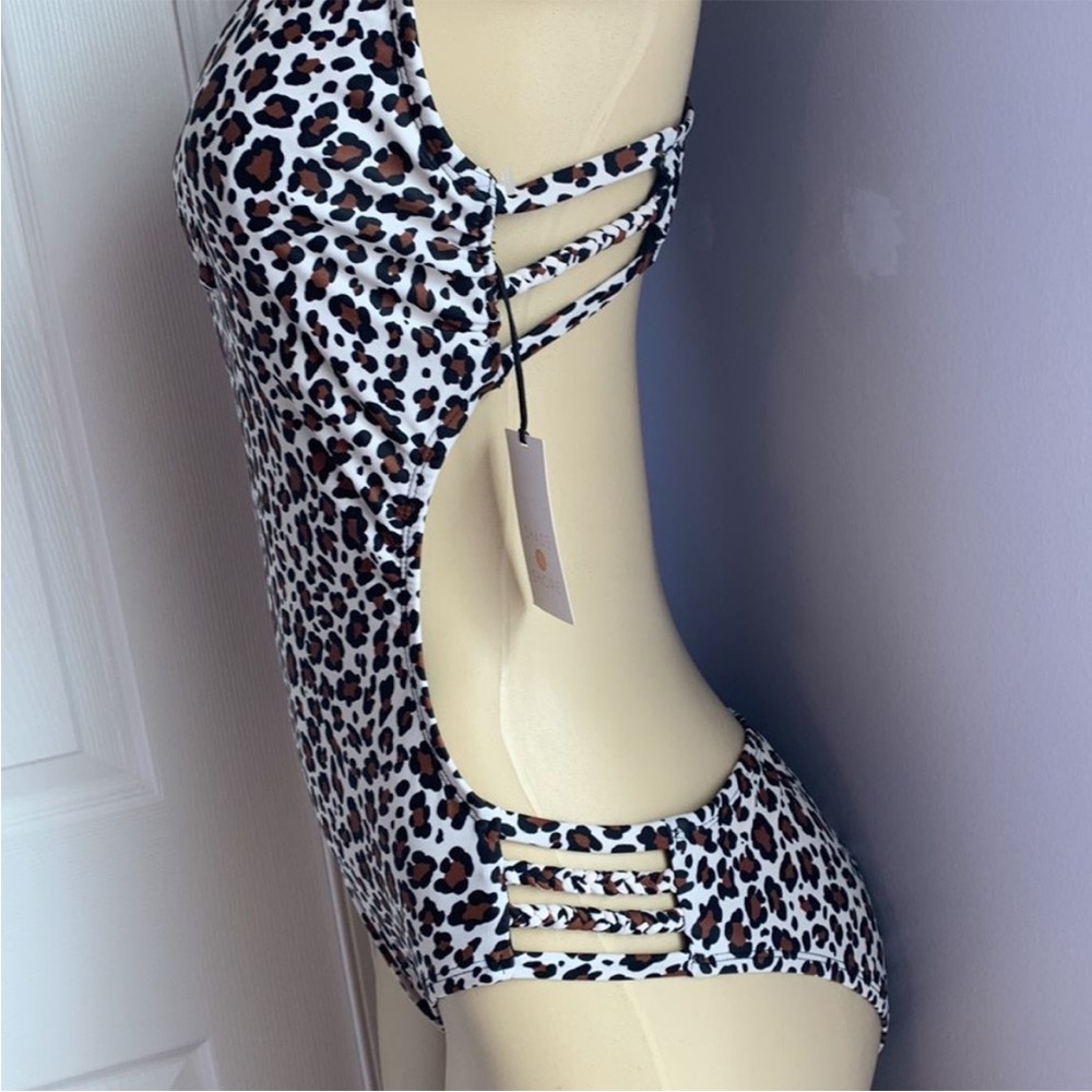 Shade & Shore Cutout One Piece/Bikini Black and Brown sz L NWT - Picture 2 of 9